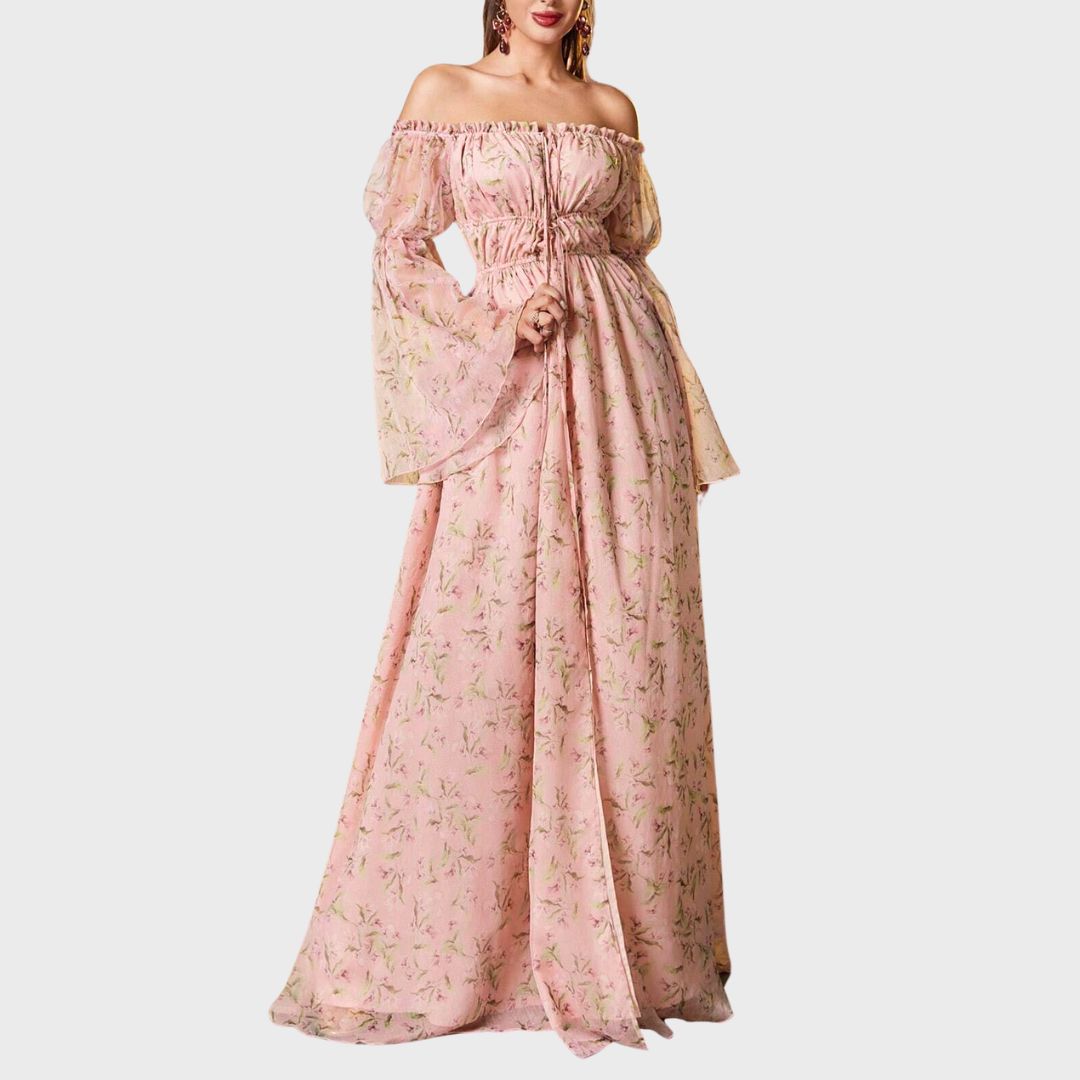 Boho Romance: Ljusrosa blommig maxiklänning med dramatiska ärmar