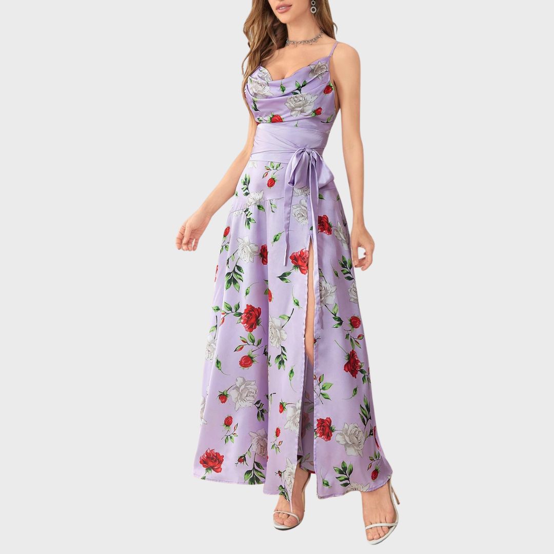 Lilac Moonlight: Elegant omlottinspirerad klänning med hög slits