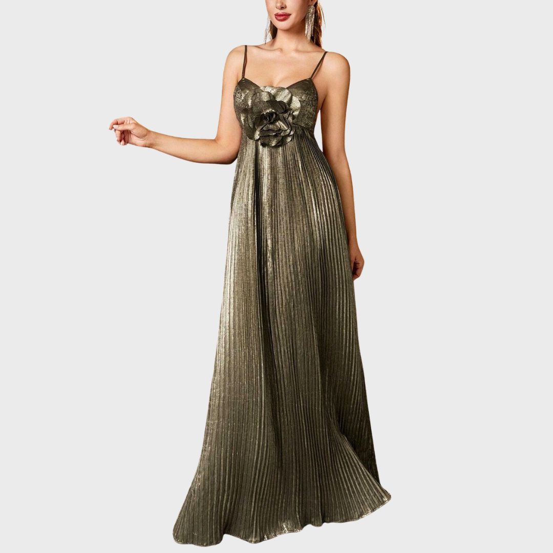 Gilded Goddess: Guldskimrande aftonklänning med smala axelband